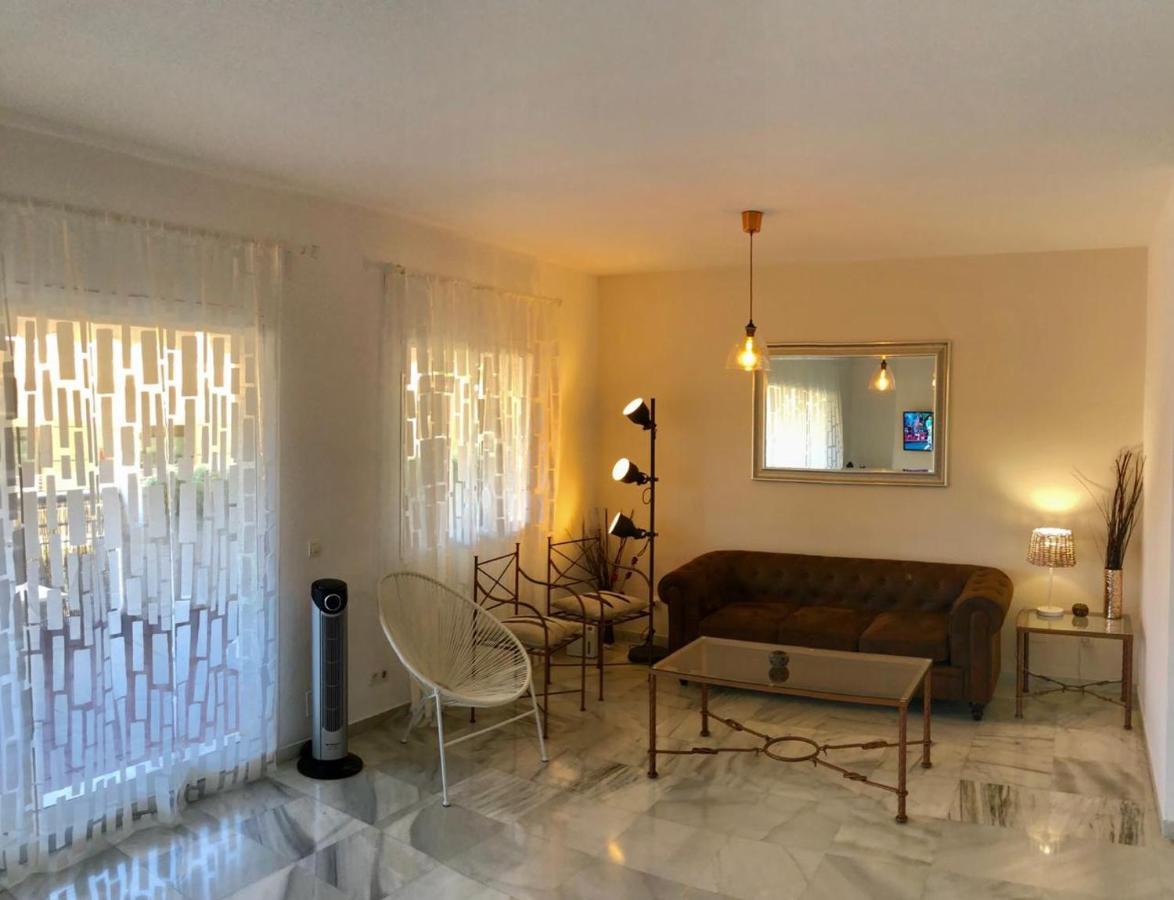 Amazing Apartment For Families Up To 6 Persons Benalmádena Extérieur photo