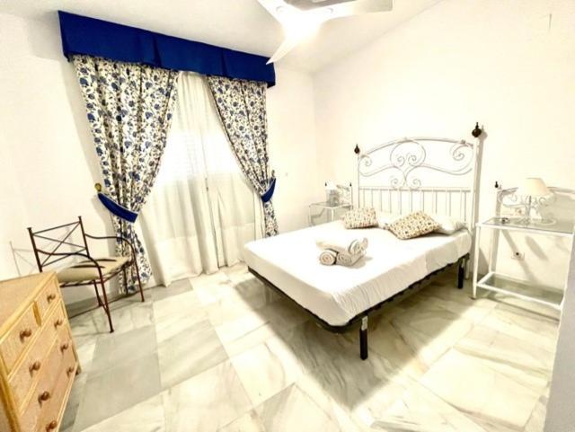 Amazing Apartment For Families Up To 6 Persons Benalmádena Extérieur photo